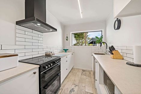 Photo of property in 2/5 The Terrace, Takapuna, Auckland, 0622