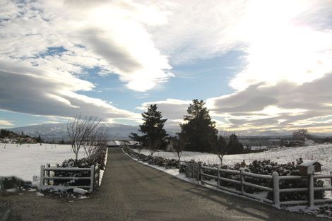 Photo of property in 3 Old Golf Course Road, Bridge Hill, Alexandra, 9320