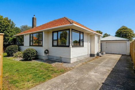 Photo of property in 40 Andrew Avenue, Roslyn, Palmerston North, 4414
