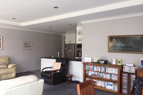 Photo of property in 50 Country Club Terrace, Northwood, Christchurch, 8051