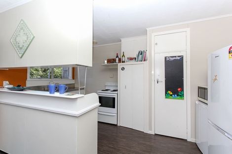 Photo of property in 2/14 Huatoki Street, Vogeltown, New Plymouth, 4310