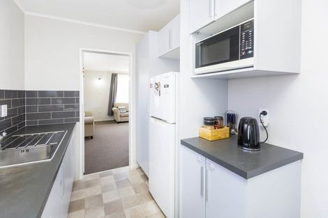 Photo of property in 2/39 Palmer Court, Silverstream, Upper Hutt, 5019