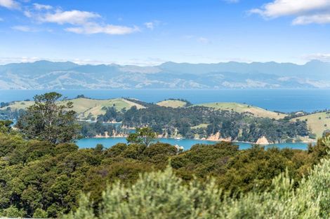 Photo of property in 99 Cowes Bay Road, Waiheke Island, 1971