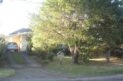 Photo of property in 12 Miro Road, Raumati South, Paraparaumu, 5032