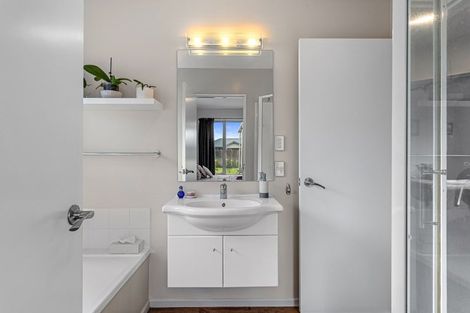 Photo of property in 4 Hibiscus Grove, Rangiora, 7400