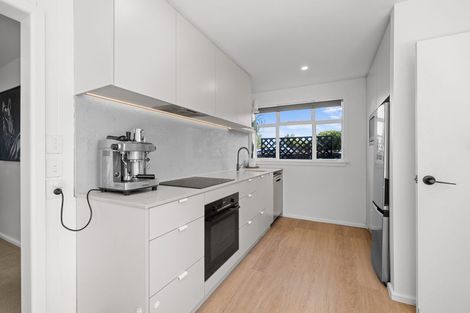 Photo of property in 5 Orrick Crescent, Avondale, Christchurch, 8061