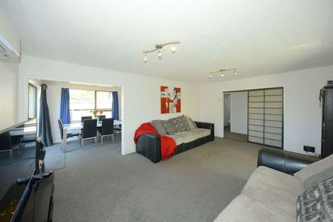 Photo of property in 246 Main Road North, Redwood, Christchurch, 8051
