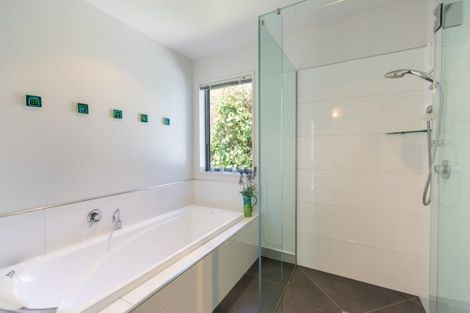 Photo of property in 64 Bay View Road, Atawhai, Nelson, 7010