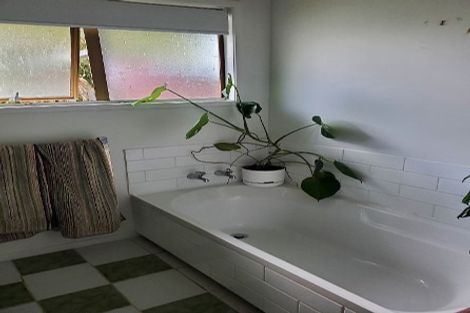 Photo of property in 2/11 Long Bay Drive, Torbay, Auckland, 0630