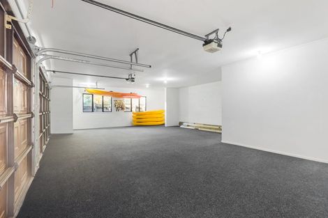 Photo of property in 3 Whakamoenga Point, Acacia Bay, Taupo, 3385