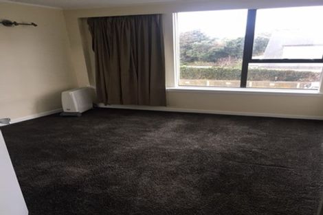 Photo of property in Hobson Court Flats, 16/70 Hobson Street, Thorndon, Wellington, 6011