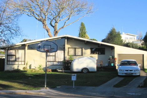 Photo of property in 12 Norfolk Place, Pukete, Hamilton, 3200