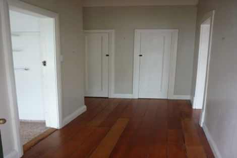 Photo of property in 8 Davis Street, Thorndon, Wellington, 6011