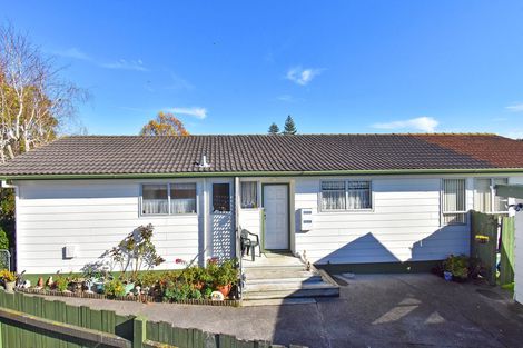 Photo of property in 14 Adel Place, Weymouth, Auckland, 2103