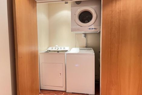 Photo of property in 12/80 Salamanca Road, Kelburn, Wellington, 6012