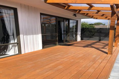 Photo of property in 1/15 Sturrocks Road, Redwood, Christchurch, 8051