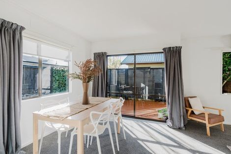 Photo of property in 9f Cameron Road, Hamilton East, Hamilton, 3216