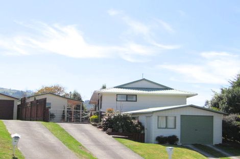 Photo of property in 5 Diamond Street, Pukehangi, Rotorua, 3015