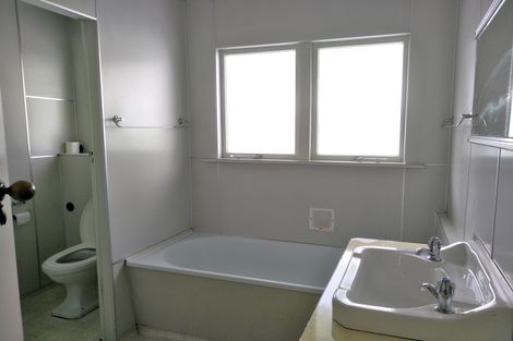 Photo of property in 14 Irvine Street, Highfield, Timaru, 7910