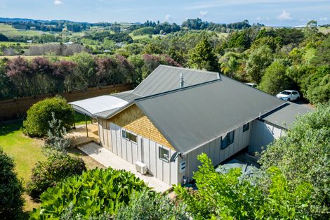 Photo of property in 235 Devich Road, Mangawhai, Kaiwaka, 0573