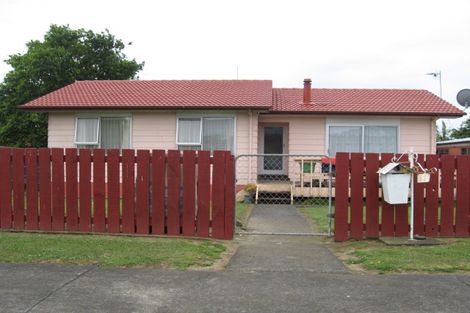 Photo of property in 11 Vimy Place, Mangere, Auckland, 2022