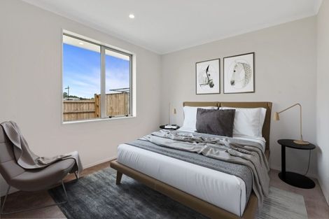 Photo of property in 31 Kukuwai Avenue, Red Beach, 0932