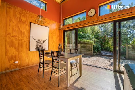 Photo of property in 6 Caleb Place, Helensburgh, Dunedin, 9010