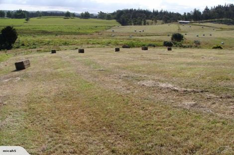 Photo of property in 95b Mcleod Road, Waipapa, 0295