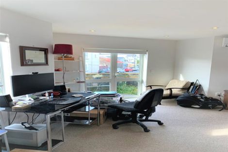 Photo of property in 1 Luxford Street, Berhampore, Wellington, 6023