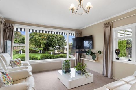 Photo of property in 2 Church Street, Amberley, 7410