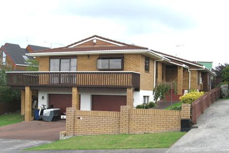 Photo of property in 33 Petrel Place, Massey, Auckland, 0614