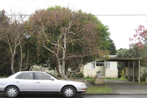 Photo of property in 13 Tongariro Street, Paraparaumu, 5032