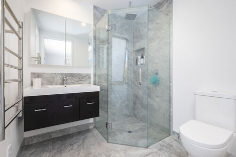 Photo of property in 27 Hiria Crescent, Papamoa Beach, Papamoa, 3118