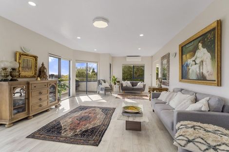 Photo of property in 136 Winara Avenue, Waikanae, 5036