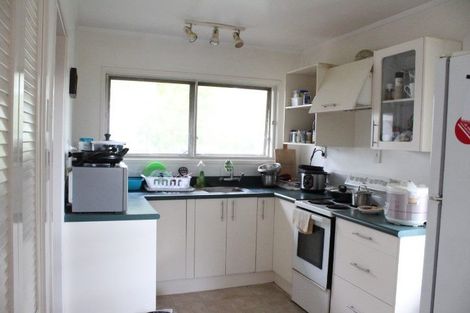 Photo of property in 1/274 Bucklands Beach Road, Bucklands Beach, Auckland, 2012