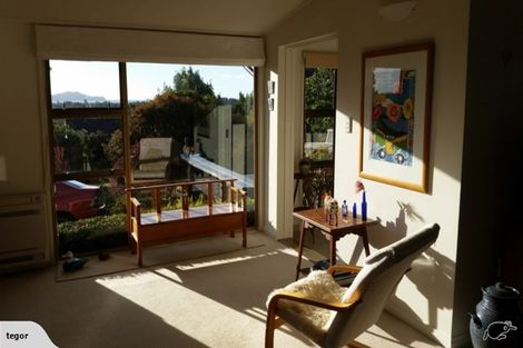 Photo of property in 47 Seddon Street, Waikanae, 5036