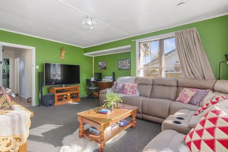 Photo of property in 16 Ross Road, Western Heights, Rotorua, 3015
