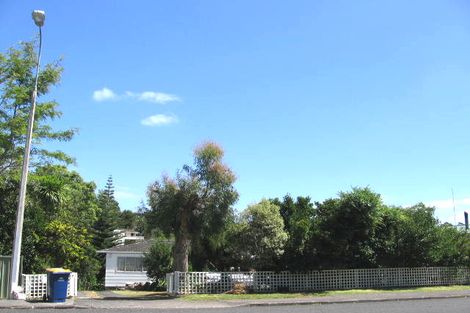 Photo of property in 95 Stott Avenue, Birkdale, Auckland, 0626