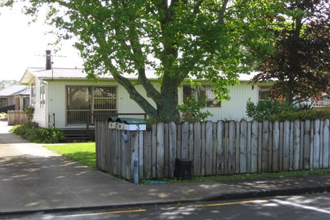 Photo of property in 3 York Street, Drury, 2113