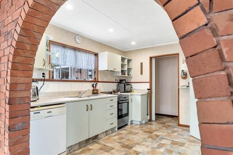 Photo of property in 3 Aries Place, Kawaha Point, Rotorua, 3010