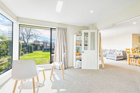 Photo of property in 3 Brockhall Lane Avonhead Christchurch City