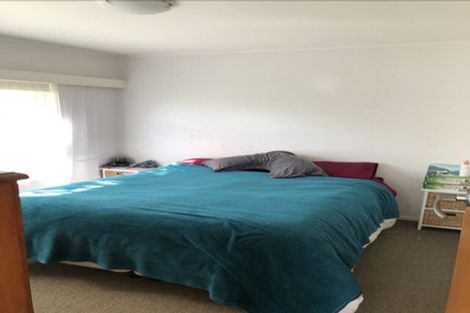 Photo of property in 26 Evelyn Place, Hillcrest, Auckland, 0627