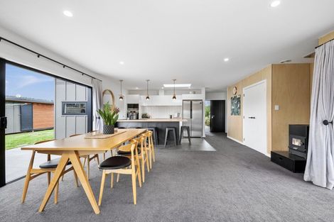 Photo of property in 52 John Norrie Place, Motuoapa, Turangi, 3382