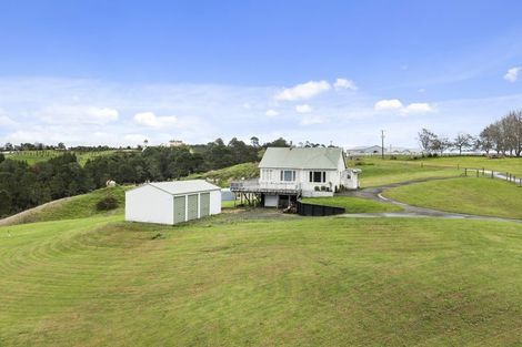 Photo of property in 733b Ridge Road, Riverhead, 0793