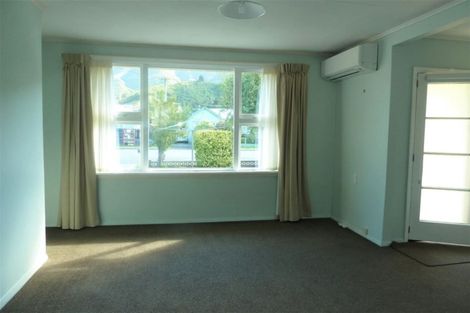 Photo of property in 30b York Street, Picton, 7220