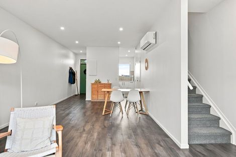 Photo of property in 37 Peihana Road, Hobsonville, Auckland, 0616