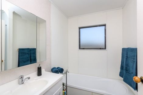 Photo of property in 142b Parklands Avenue, Bell Block, New Plymouth, 4312