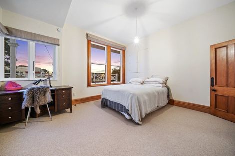 Photo of property in 5 Farm Road, Northland, Wellington, 6012