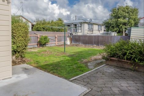 Photo of property in 96 Winchester Street, Levin, 5510