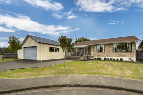Photo of property in 20 Warwick Crescent, Taradale, Napier, 4112